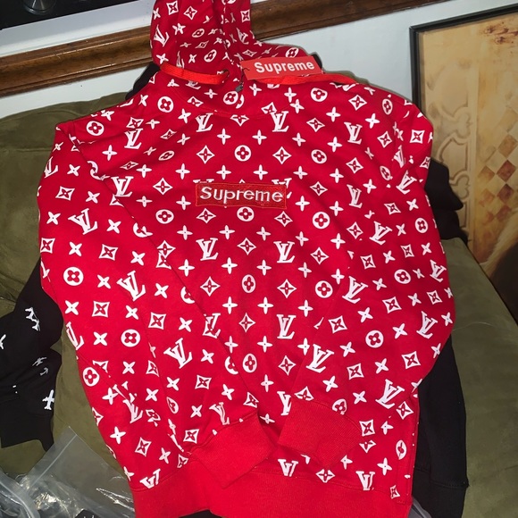 sweater louis vuitton supreme